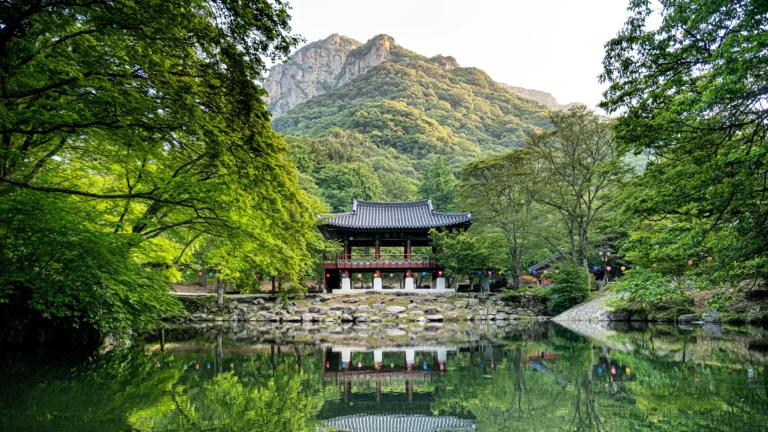 10 Must-Visit Natural Wonders in Korea