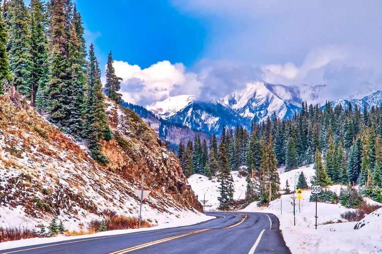 13 Beautiful Winter Drives Around the United States